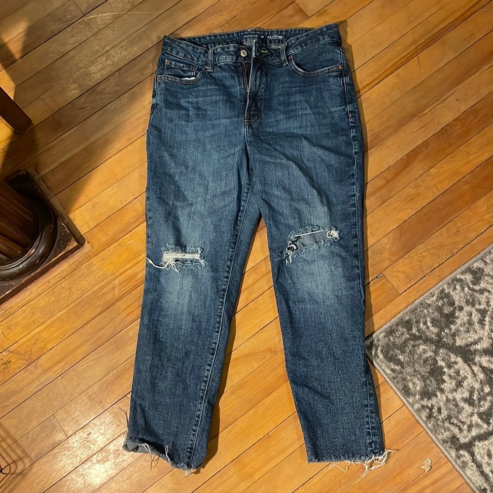 Old navy straight leg ripped jeans